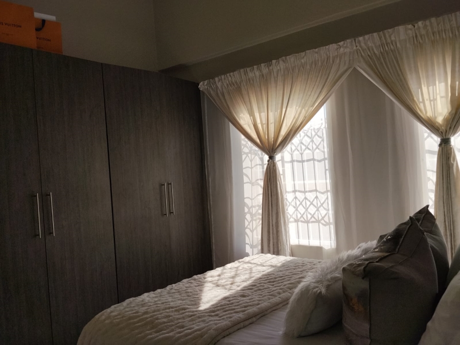 To Let 3 Bedroom Property for Rent in Waterval East North West